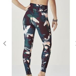 Fabletics High-waisted Printed Powerhold Legging